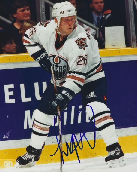 Autographed TODD MARCHANT 8X10 EDMONTON OILERS Photo