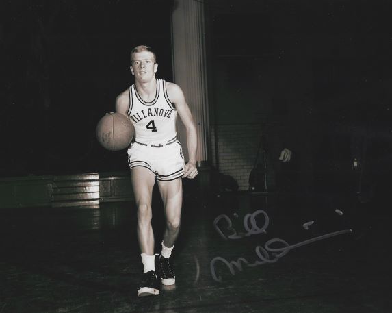 Autographed BILL MELCHIONNI 8X10 Villanova Wildcats Photo