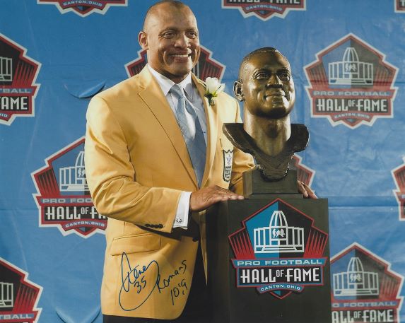 AUTOGRAPHED AENEAS WILLIAMS 8x10 Arizona Cardinals Photo