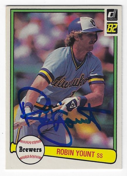 Autographed ROBIN YOUNT Milwaukee Brewers 1982 Donruss Card