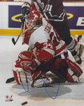 Autographed MANNY LEGACE 8X10 Detroit Red Wings Photo