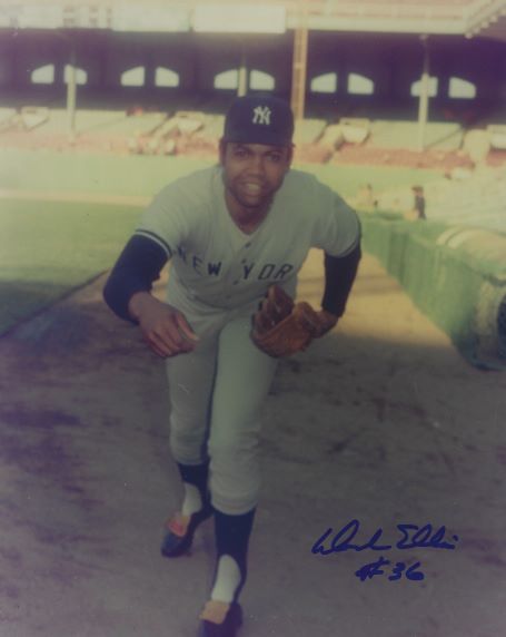 Autographed DOCK ELLIS 8X10 New York Yankees Photo