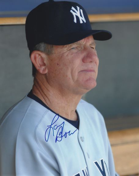 AUTOGRAPHED LARRY BOWA 8X10 NEW YORK YANKEES photo