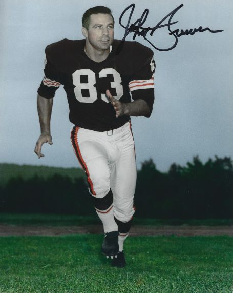 Autographed JOHN BREWER 8X10 Cleveland Browns Photo