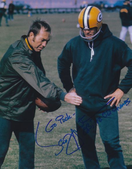 Autographed SCOTT HUNTER 8X10 Green Bay Packers Photo
