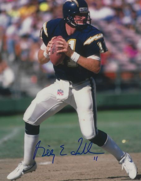 Autographed BILLY JOE TOLLIVER 8X10 San Diego Chargers photo