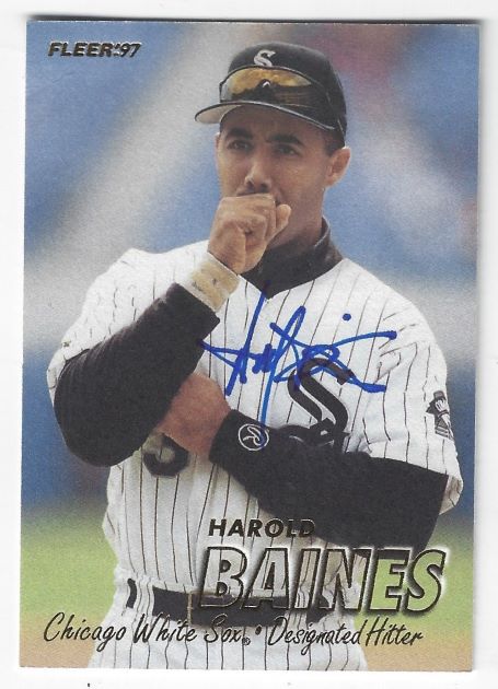 Autographed  HAROLD BAINES Chicago White Sox 1997 Fleer Card