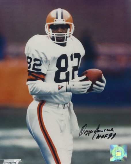 Autographed OZZIE NEWSOME 8x10 Cleveland Browns photo