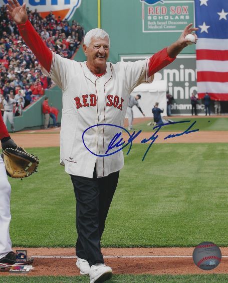 Autographed CARL YASTRZEMSKI  8X10 Boston Red Sox Photo