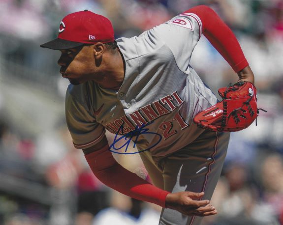 AUTOGRAPHED HUNTER GREENE 8x10 Cincinnati Reds Photo