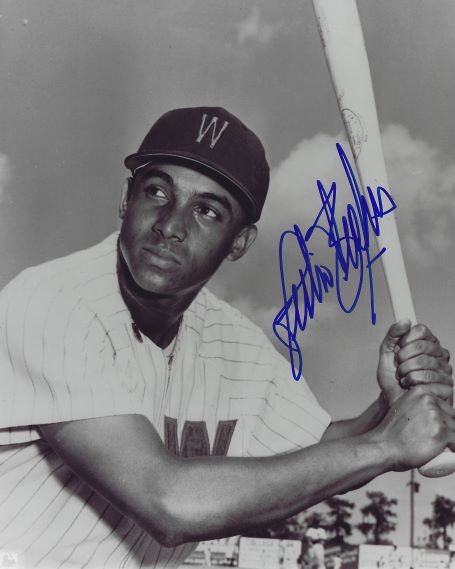 AUTOGRAPHED JULIO BECQUER 8x10 Washington Senators Photo