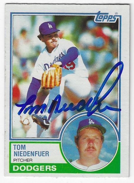 Autographed TOM NIEDENFUER  Los Angeles Dodgers 1983 Topps Card