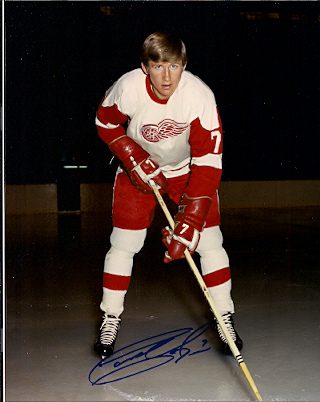 Autographed GARRY UNGER 8x10 Detroit Red Wings Photo