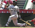AUTOGRAPHED JUAN URIBE 8X10 Chicago White Sox Photo