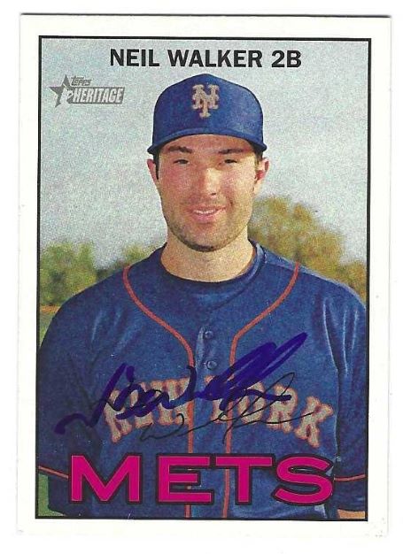 Autographed NEIL WALKER New York Mets 2016 Topps Heritage Card #376