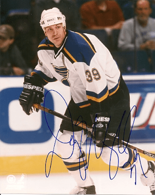Autographed DOUG WEIGHT St. Louis Blues Photo
