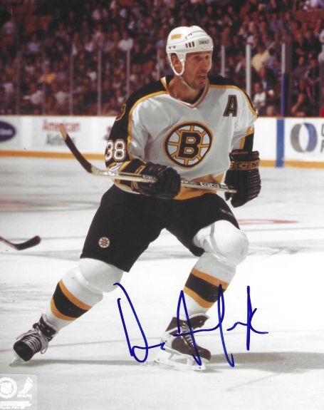 AUTOGRAPHED DAVE ANDREYCHUK 8x10 Boston Bruins Photo