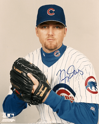 AUTOGRAPHED  TERRY ADAMS - Chicago Cubs photo