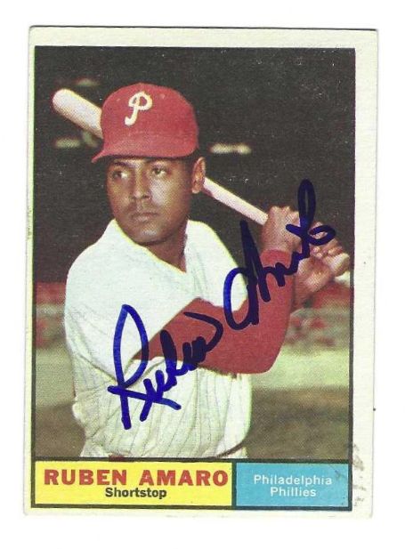 Autographed RUBEN AMARO Philadelphia Phillies 1961 Topps Card