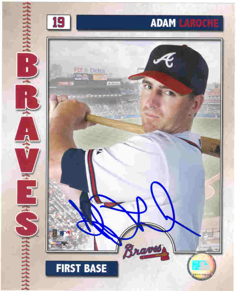 AUTOGRAPHED ADAM LAROCHE 8X10 Atlanta Braves Photo