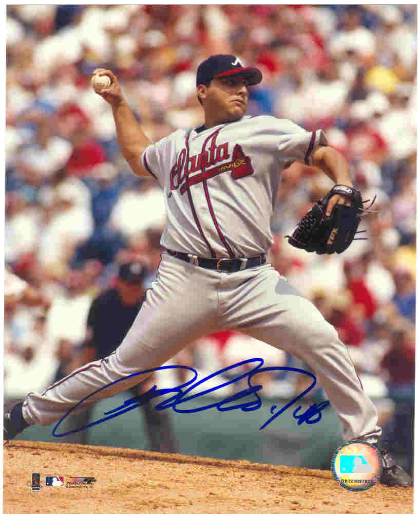 AUTOGRAPHED RUSS ORTIZ 8x10 Atlanta Braves Photo