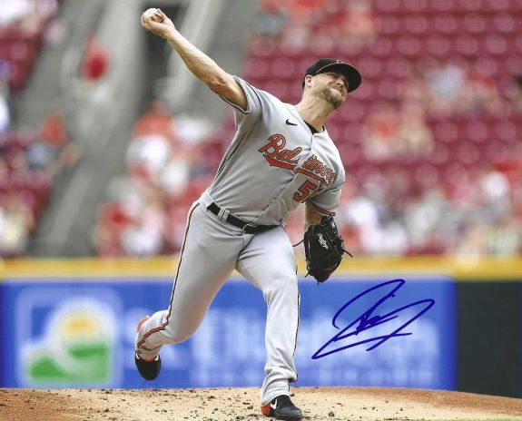 AUTOGRAPHED AUSTIN VOTH 8X10 Baltimore Orioles Photo