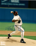 AUTOGRAPHED  photo TERRELL WADE Atlanta Braves