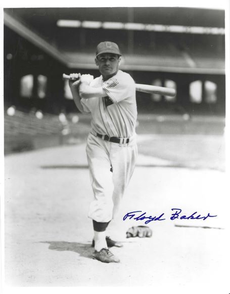 AUTOGRAPHED FLOYD BAKER 8X10 Chicago White Sox Photo