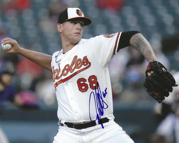 AUTOGRAPHED TYLER WELLS 8X10 Baltimore Orioles Photo