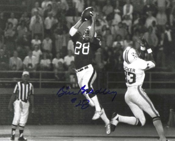 Autographed BILL BRADLEY Philadelphia Eagles 8X10 Photo
