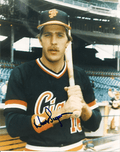 AUTOGRAPHED  DAVE BERGMAN 8x10 San Francisco Giants Pho
