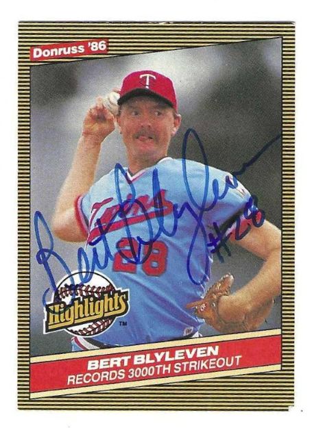 Autographed BERT BLYLEVEN Minnesota Twins 1986 Donruss Highlights Card