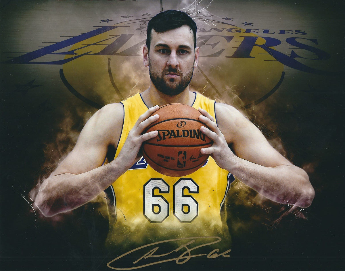 Autographed ANDREW BOGUT 8X10 Los Angeles Lakers Photo