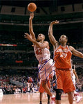 Autographed  P. J. BROWN Chicago Bulls Photo