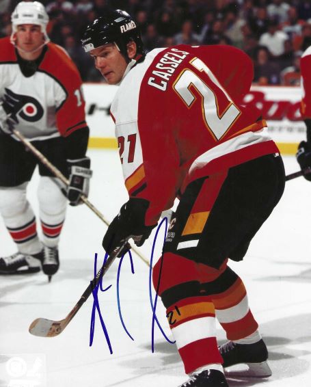 Autographed ANDREW CASSELS 8X10 Calgary Flames Photo