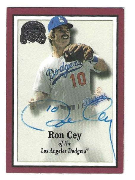 Autographed RON CEY Los Angeles Dodgers 2000 FLEER GREATS of the GAME CARD