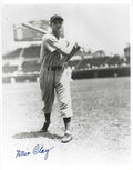 AUTOGRAPHED DAIN CLAY 8X10 Cincinnati Reds Photo