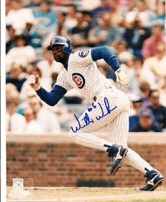 AUTOGRAPHED  WILLIE WILSON - Chicago Cubs photo