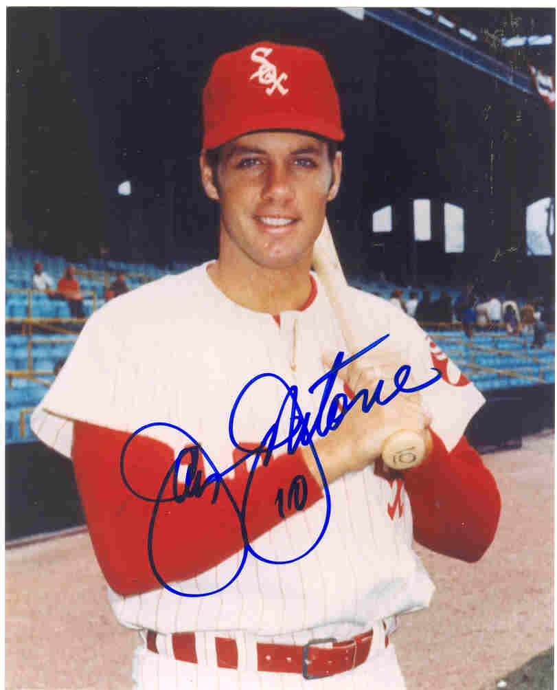 AUTOGRAPHED JAY JOHNSTONE 8x10 Chicago White Sox Photo