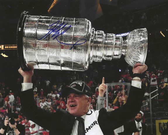 Autographed JEFF DANIELS Pittsburgh Pensguins 8x10 Photo
