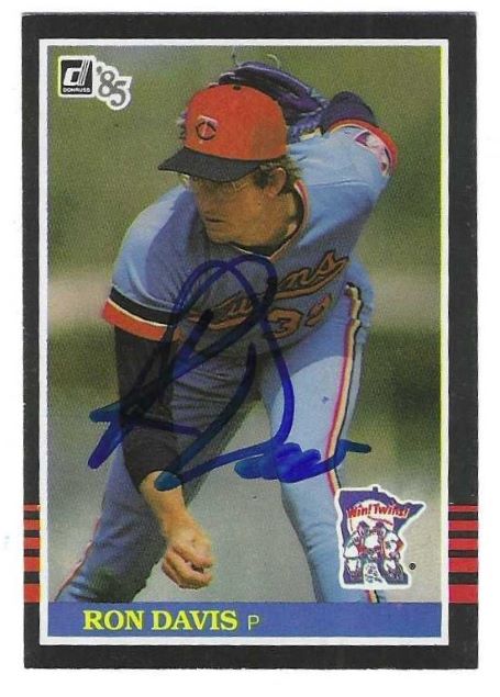 Autographed RON DAVIS Minnesota Twins 1985 Donruss Card