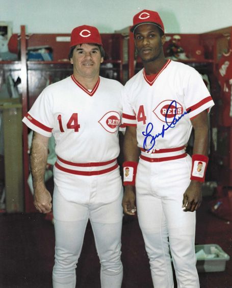 Autographed Eric Davis Cincinnati Reds 8x10 Photo with MLA COA