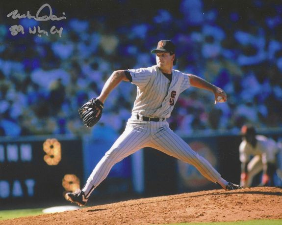 AUTOGRAPHED MARK DAVIS "89 NL CY" 8X10 San Diego Padres photo