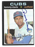 Autographed TOMMY DAVIS Chicago Cubs 1971 Topps Card