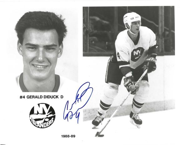 Autographed GERALD DIDUCK 8X10 New York Islanders Photo
