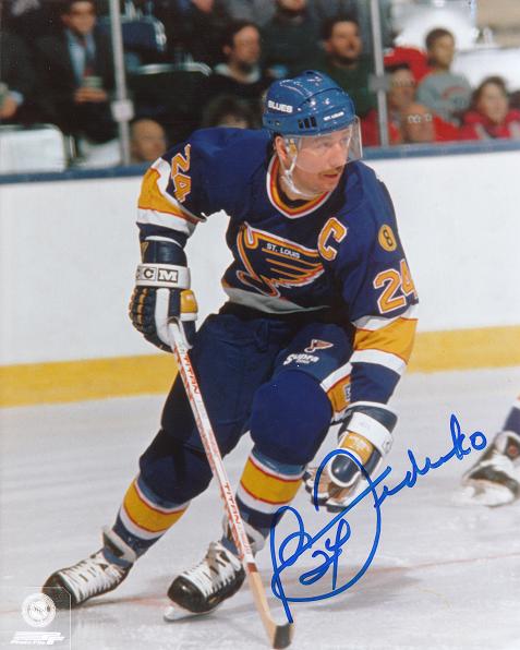 AUTOGRAPHED 8x10 BERNIE FEDERKO HOF St. Louis Blues Photo