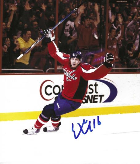 Autographed Eric Fehr 8X10 Washington Capitals photo