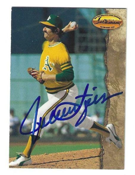 Autographed ROLLIE FINGERS Oakland A's 1994 Ted Williams Card Company Card