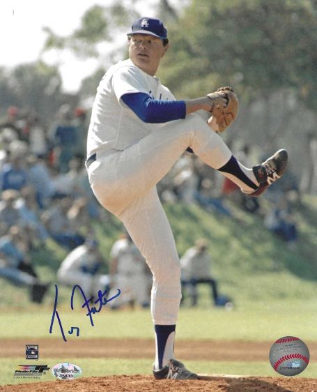 AUTOGRAPHED  TERRY FORSTER 8x10 Los Angeles Dodgers photo