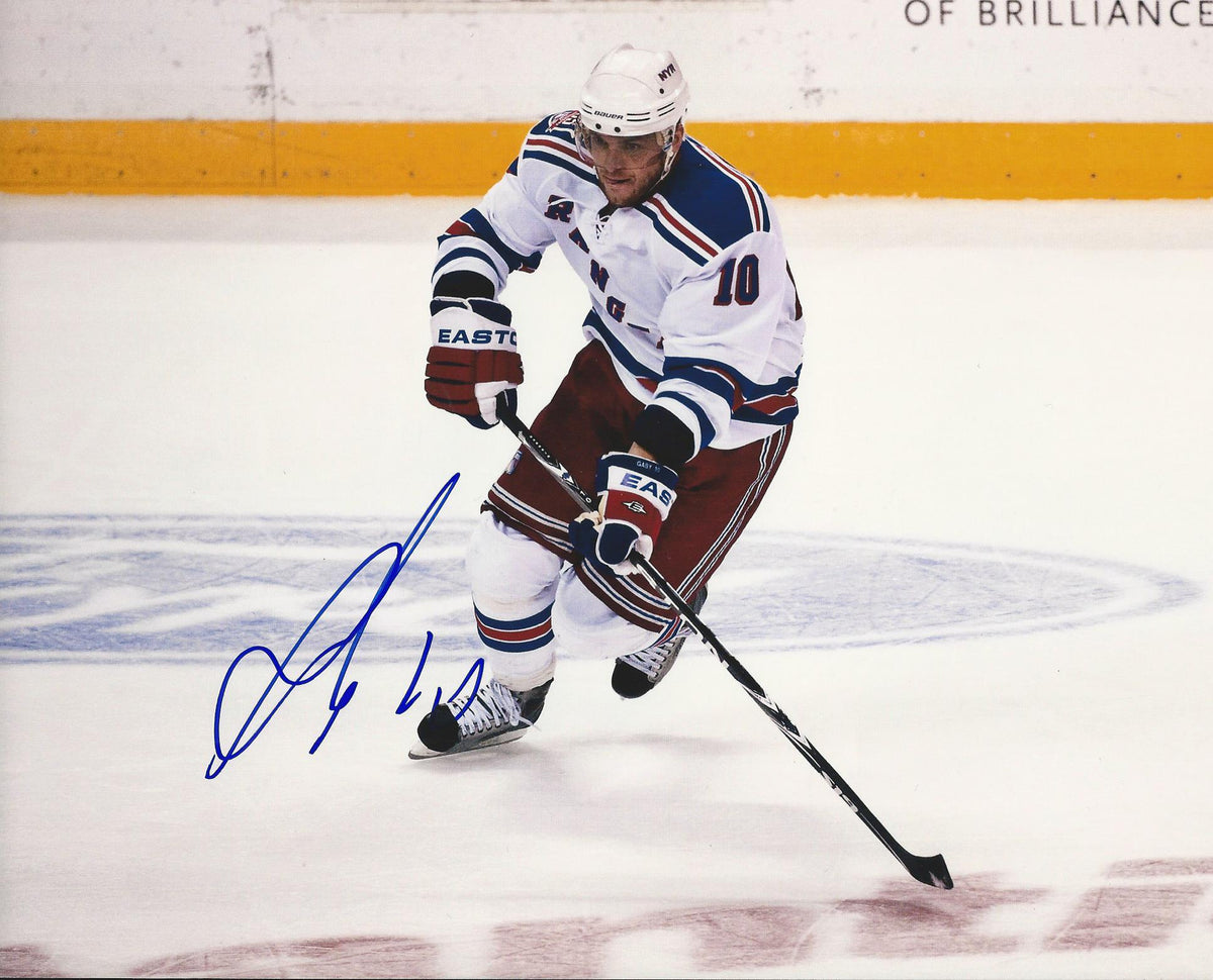 Autographed MariÃƒÂ¡n GÃƒÂ¡borÃƒÂ­k 8X10 New York Rangers Photo